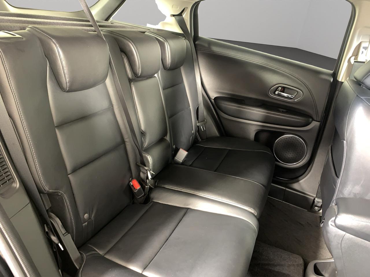 2014 Honda Vezel Hybrid Z RV/SUV LOW KMS + HEATED SEATS + CRUISE CONTROL