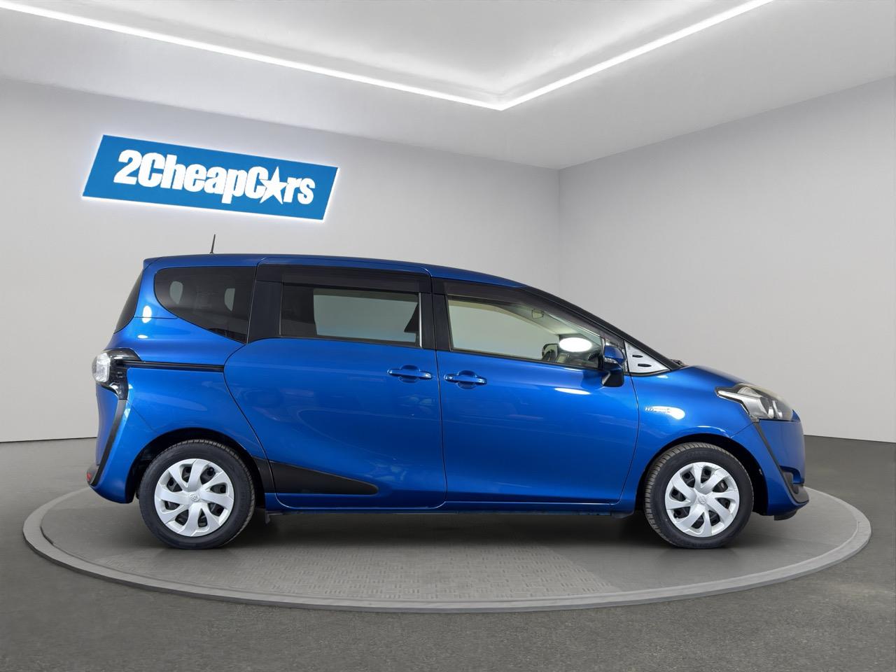 2015 Toyota Sienta HYBRID G People Mover POWER SLIDING DOORS + HEATED SEATS