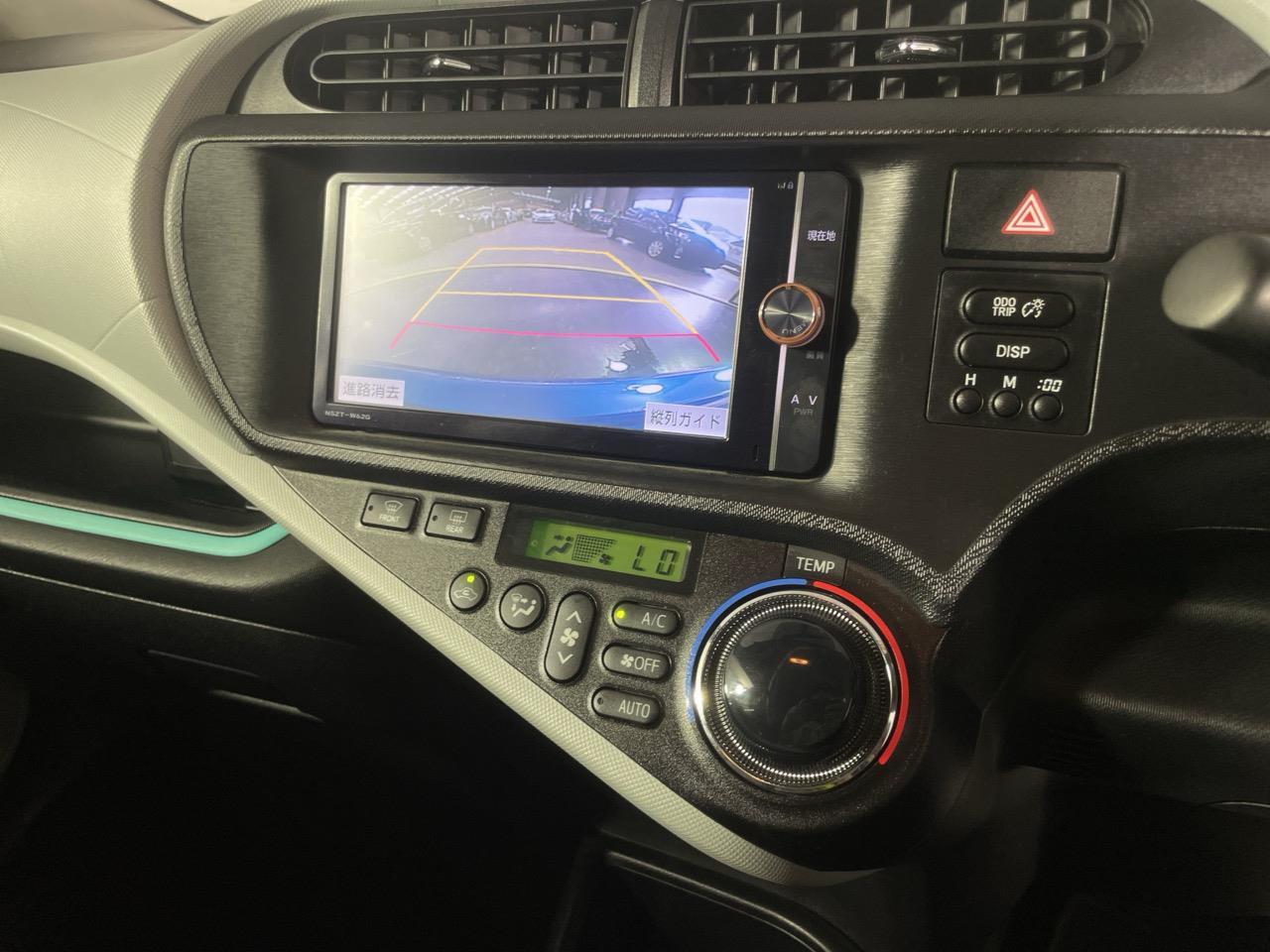 2013 Toyota Aqua S Hatchback LOW KMS + REVERSING CAMERA + PARKING SENSORS