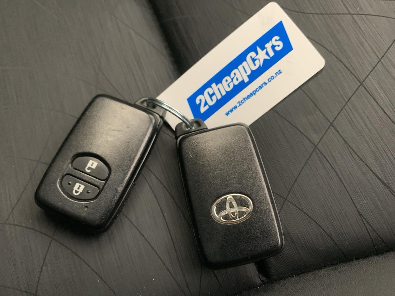 2013 Toyota Aqua G Black Soft Leather Selection Hatchback HEATED SEATS + AUTO LIGHTS + PUSH BUTTON START