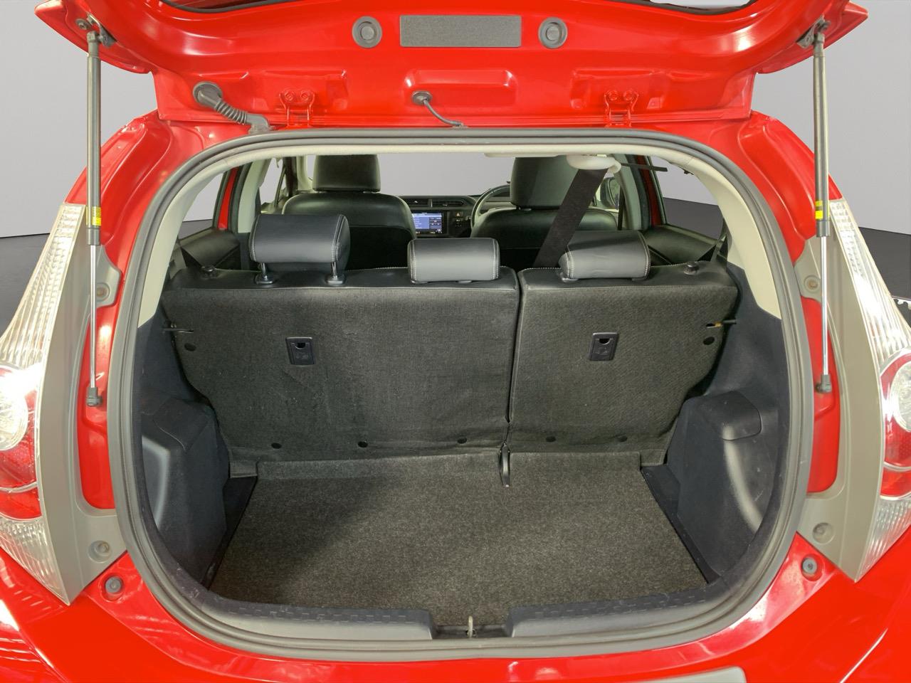 2013 Toyota Aqua G Black Soft Leather Selection Hatchback HEATED SEATS + AUTO LIGHTS + PUSH BUTTON START