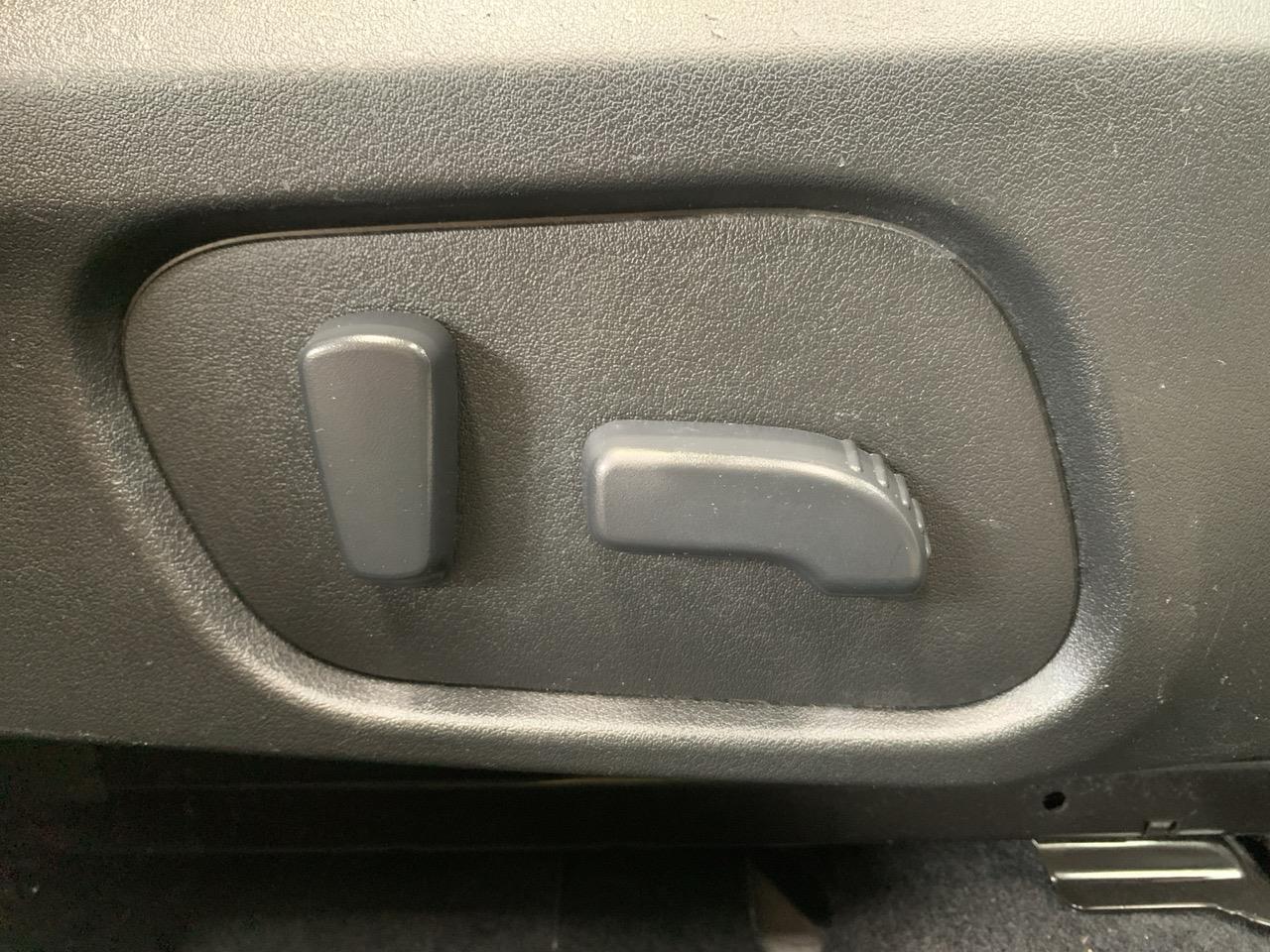 2013 Subaru XV AWD RV/SUV AWD + CRUISE CONTROL + POWER ADJUSTMENT SEATS