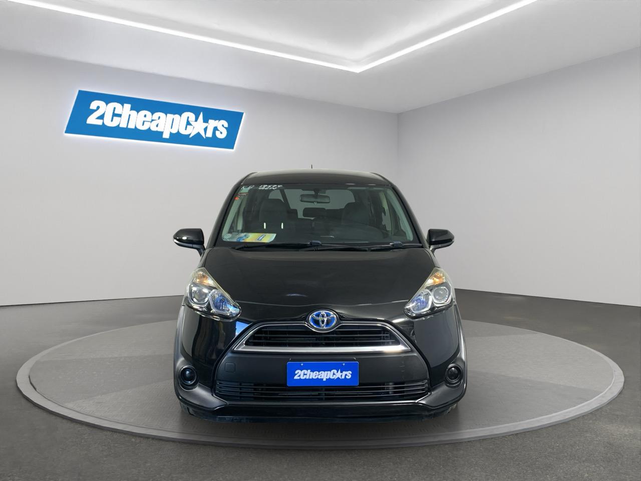 2015 Toyota Sienta HYBRID G People Mover PUSH BUTTON START + POWER SLIDING DOORS