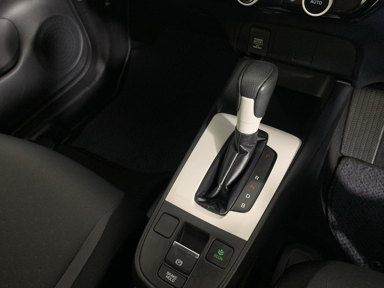 2020 Honda Fit Jazz Hybrid Late Shape Hatchback LOW KMS + CRUISE CONTROL + REVERSING CAMERA