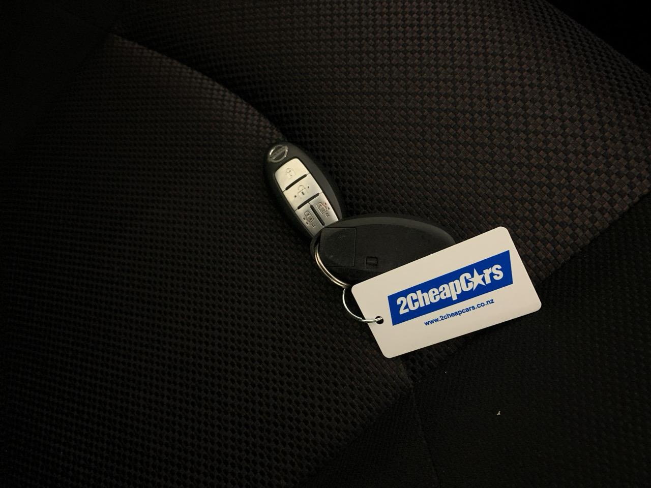 2013 Nissan Serena Hybrid Highway Star People Mover CRUISE CONTROL + POWER SLIDING DOORS 