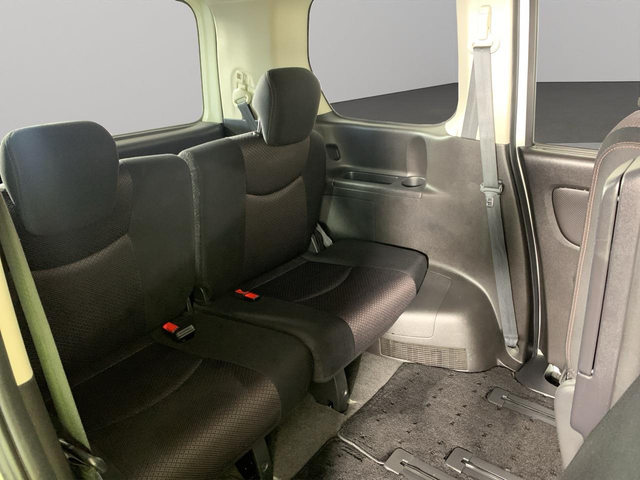 2013 Nissan Serena Hybrid Highway Star People Mover CRUISE CONTROL + POWER SLIDING DOORS 