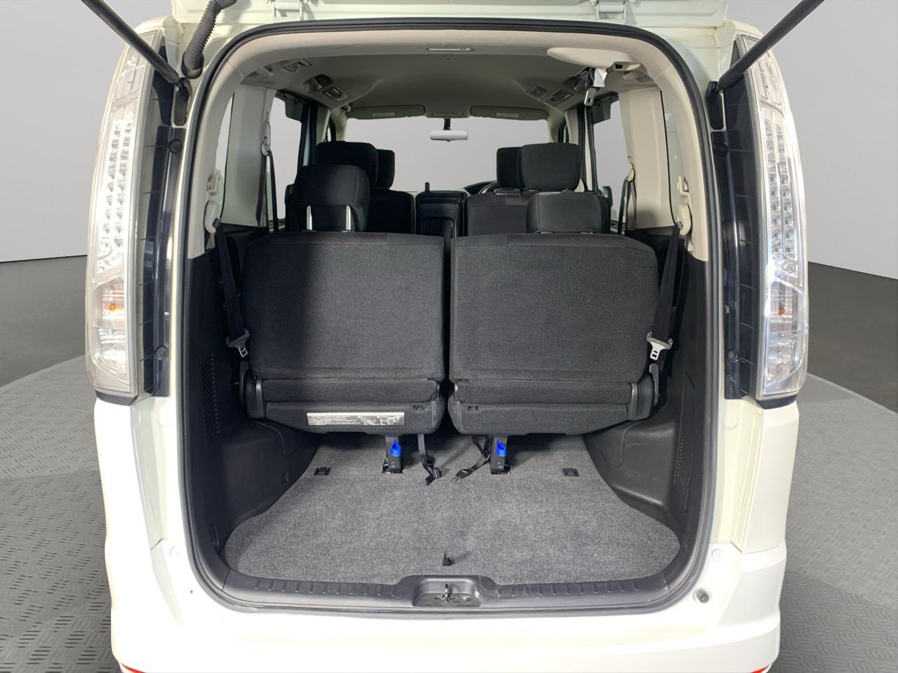 2013 Nissan Serena Hybrid Highway Star People Mover CRUISE CONTROL + POWER SLIDING DOORS 