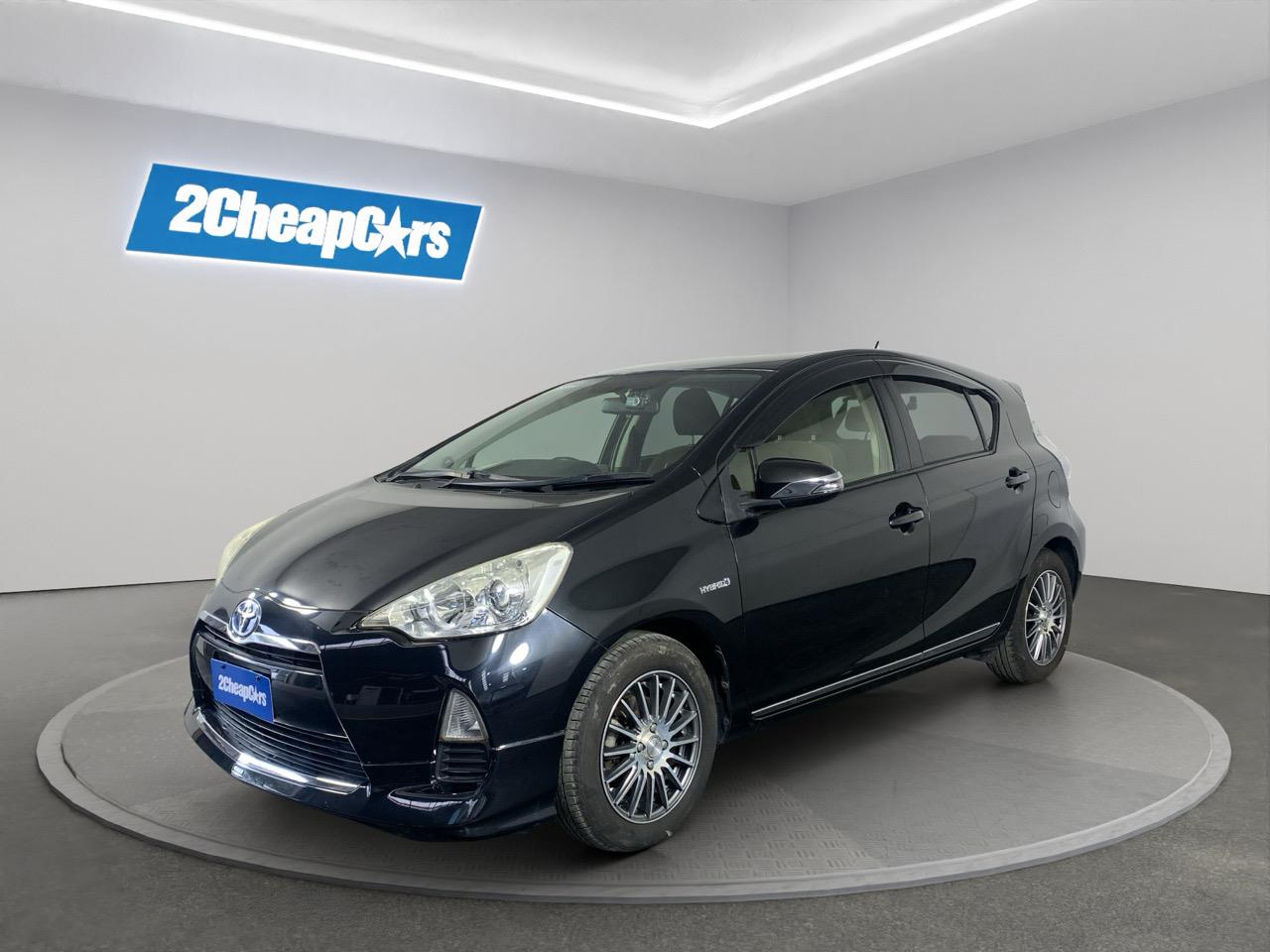 2014 Toyota Aqua G Hatchback