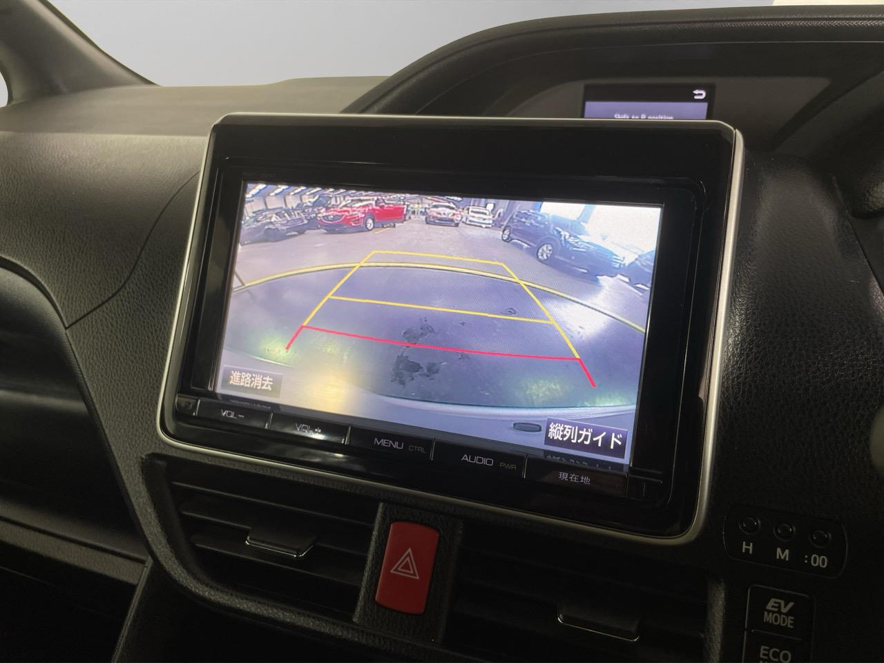 2015 Toyota VOXY Hybrid X People Mover REVERSING CAMERA + PARKING SENSORS