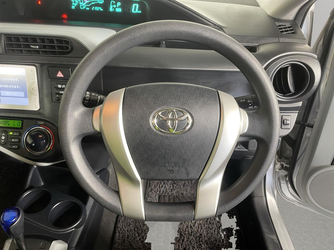 2012 Toyota Aqua G Hatchback LOW KM + REVERSING CAMERA + PUSH BUTTON START