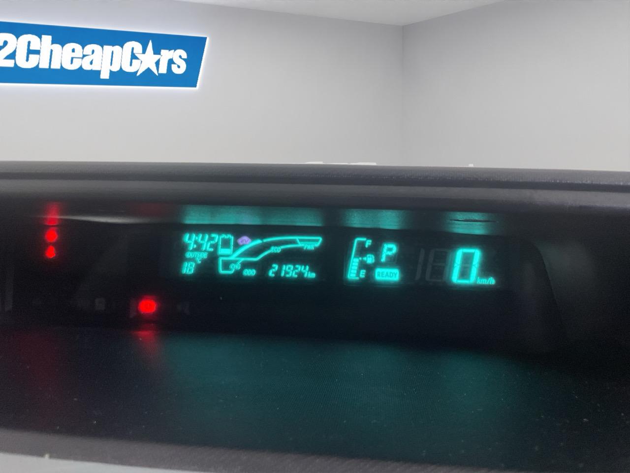 2012 Toyota Aqua G Hatchback LOW KM + REVERSING CAMERA + PUSH BUTTON START