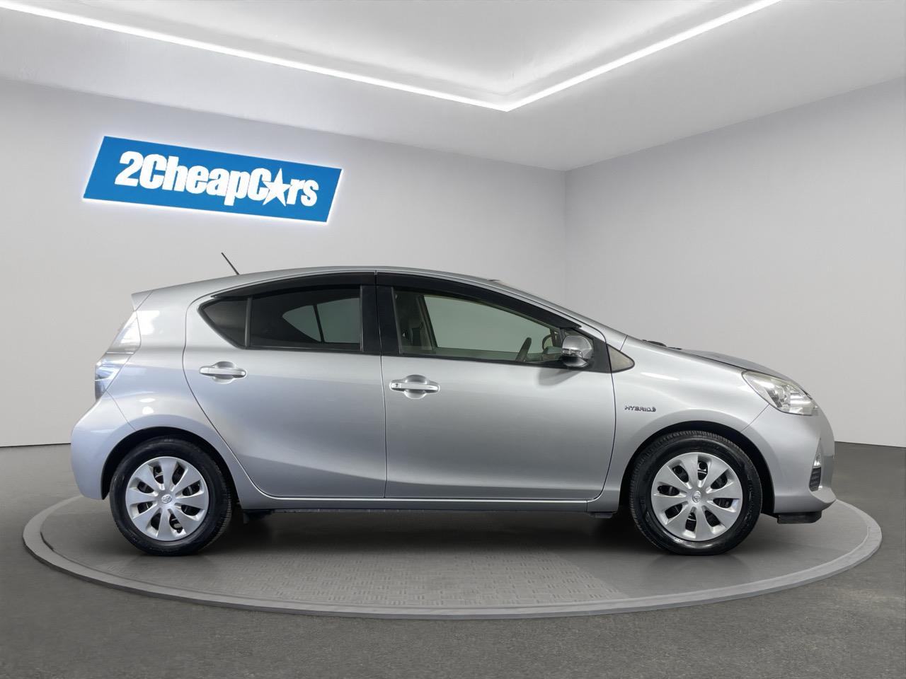 2012 Toyota Aqua G Hatchback LOW KM + REVERSING CAMERA + PUSH BUTTON START