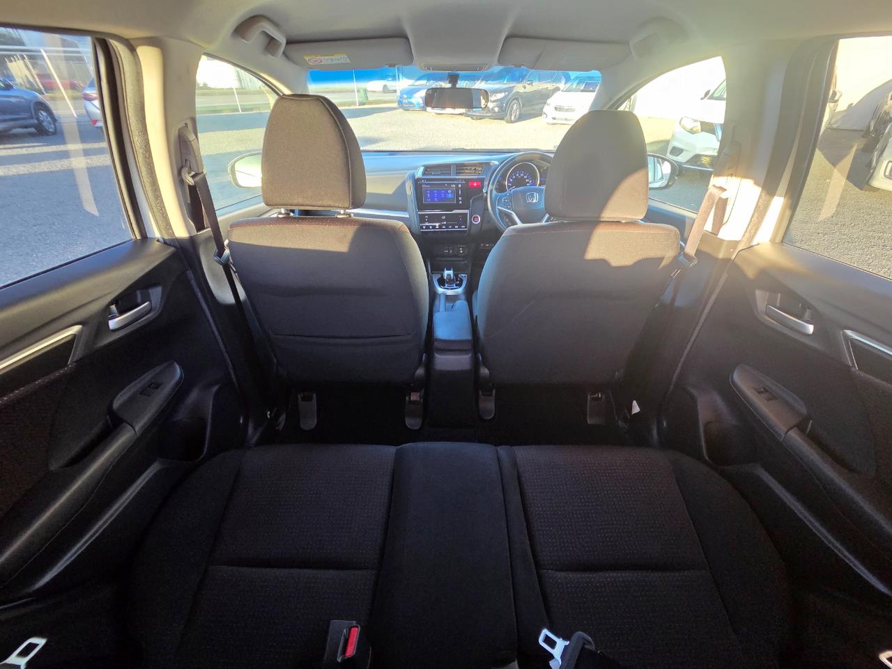 2014 Honda Fit Jazz Hybrid New Shape Hatchback REVERSING CAMERA + AUTO LIGHTS + PUSH BUTTON START