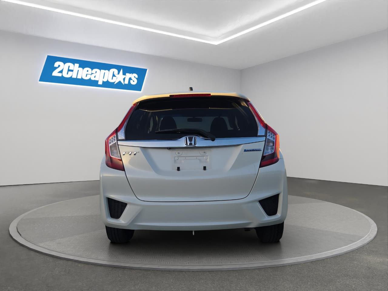 2014 Honda Fit Jazz Hybrid New Shape Hatchback REVERSING CAMERA + AUTO LIGHTS + PUSH BUTTON START