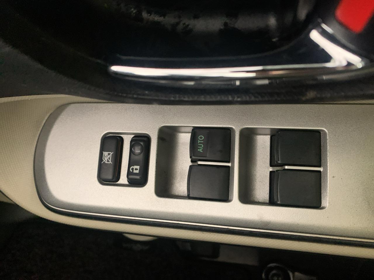 2012 Toyota Aqua G Hatchback REVESING CAMERA + PUSH SRART + AUTO LIGHTS