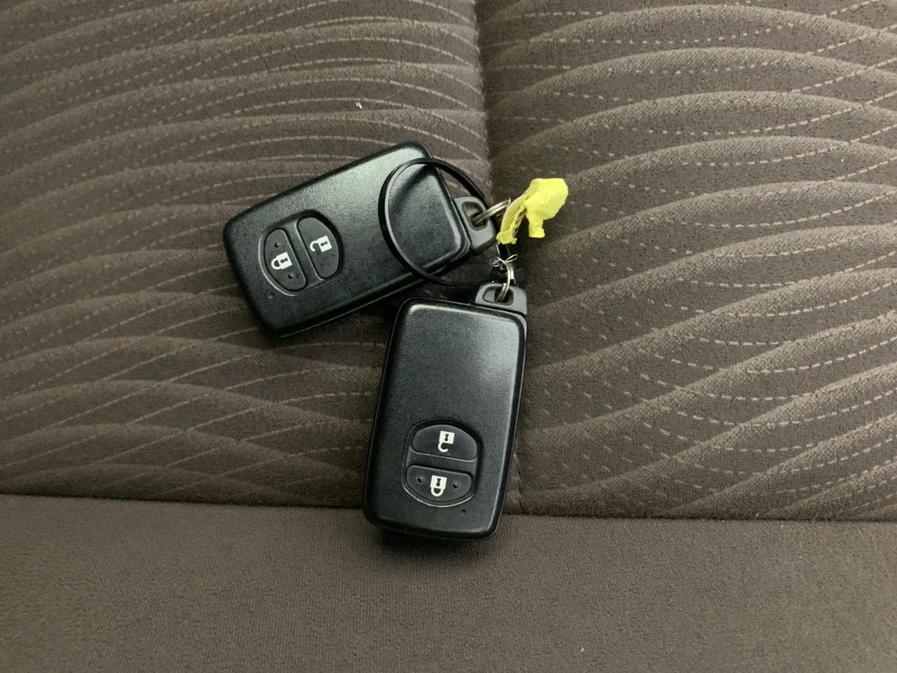 2012 Toyota Aqua G Hatchback REVESING CAMERA + PUSH SRART + AUTO LIGHTS