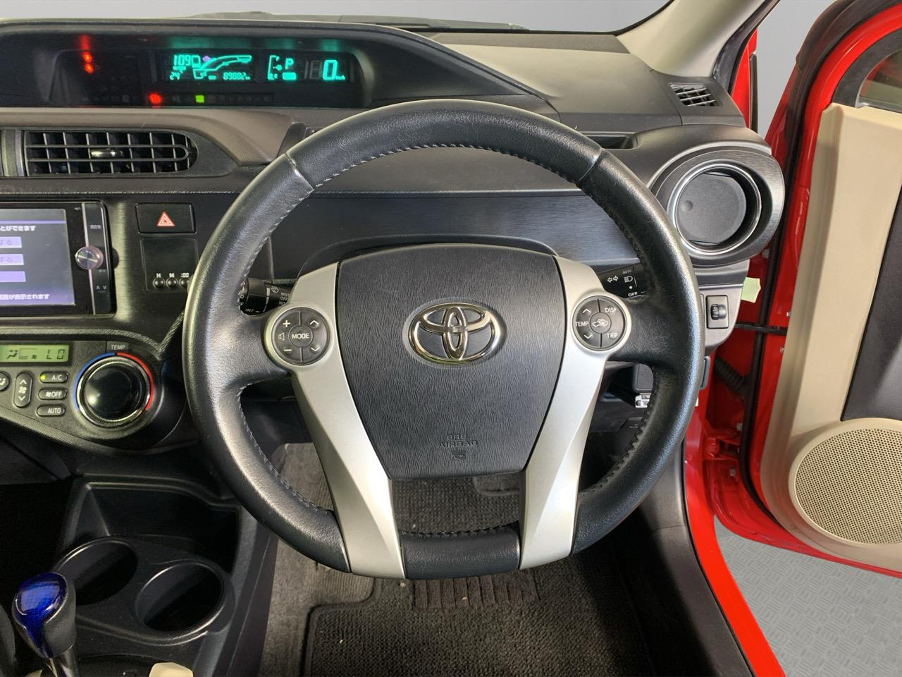 2012 Toyota Aqua G Hatchback REVERSING CAMERA + HEATED SEATS + AUTO LIGHTS