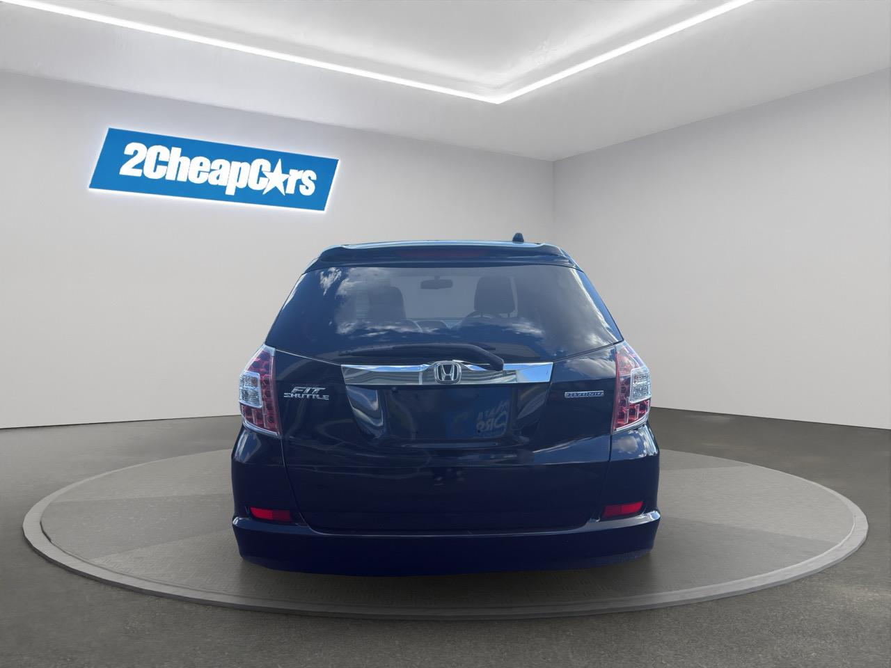 2014 Honda Fit SHUTTLE HYBRID Station Wagon CRUISE CONTROL + AUTO LIGHTS + REVERSING CAMERA