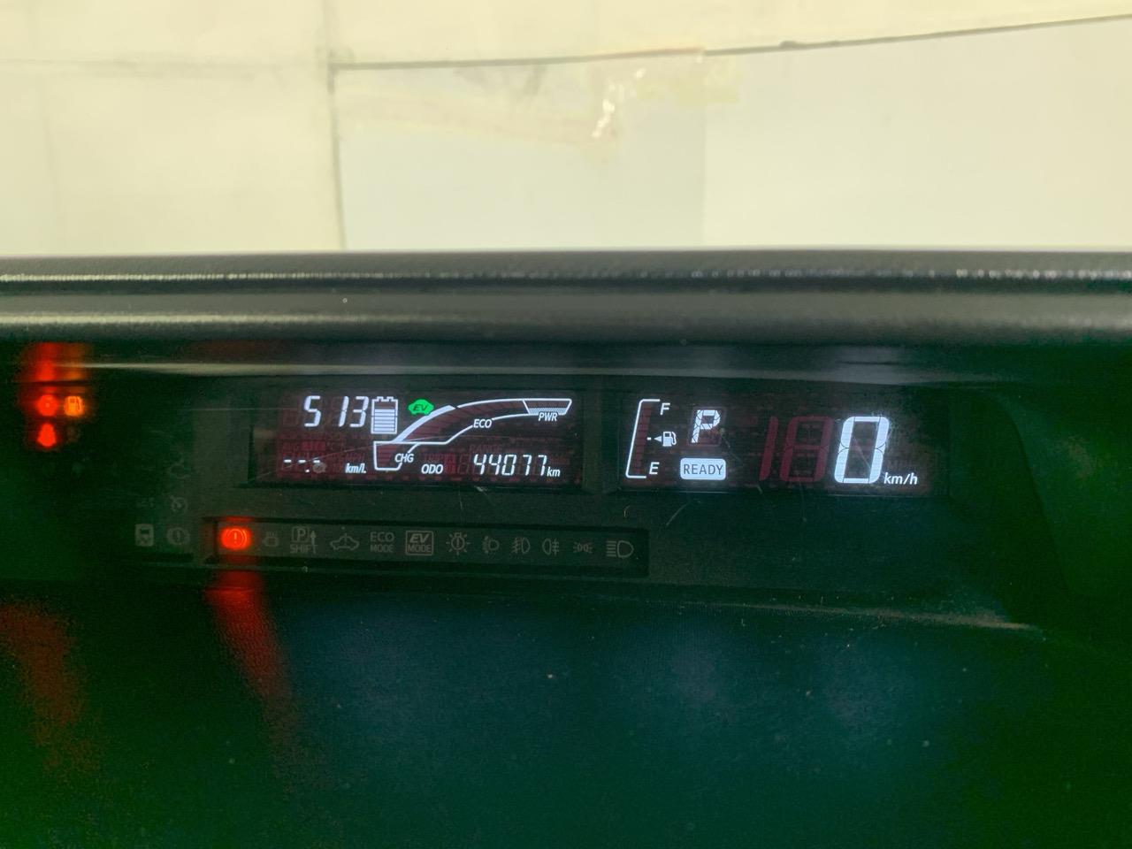 2015 Toyota Aqua Facelift Model S Hatchback LOW KM + REVESING CAMERA + CRUISE CONTROL