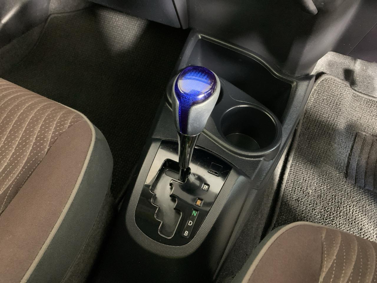 2015 Toyota Aqua Facelift Model S Hatchback LOW KM + REVESING CAMERA + CRUISE CONTROL