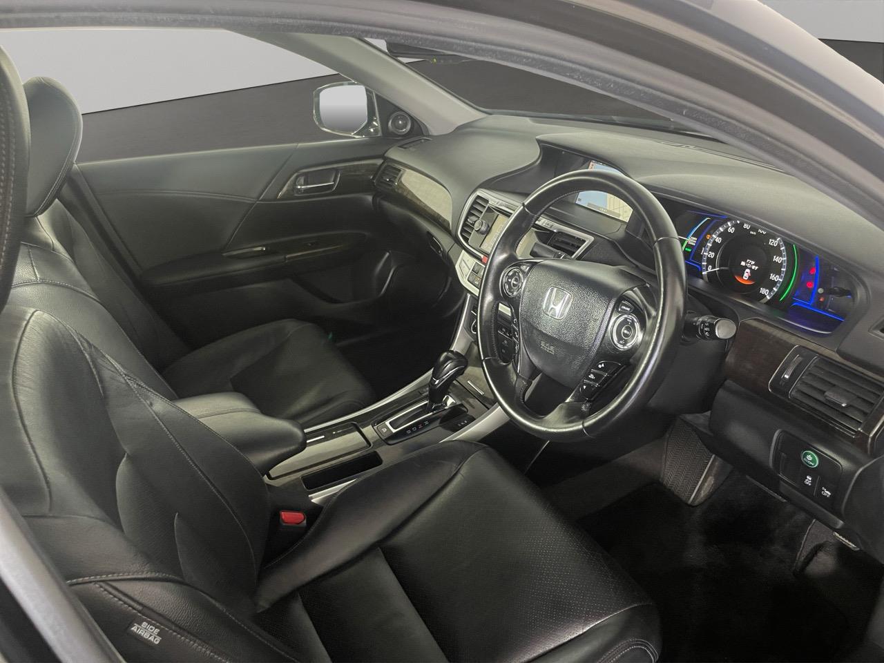 2014 Honda Accord HYBRID LX Sedan REVERSING CAMERA + CRUISE CONTROL + HEATED SEATS