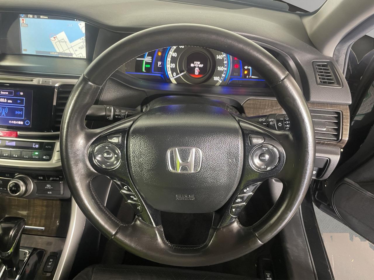 2014 Honda Accord HYBRID LX Sedan REVERSING CAMERA + CRUISE CONTROL + HEATED SEATS