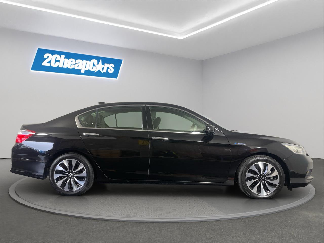 2014 Honda Accord HYBRID LX Sedan REVERSING CAMERA + CRUISE CONTROL + HEATED SEATS