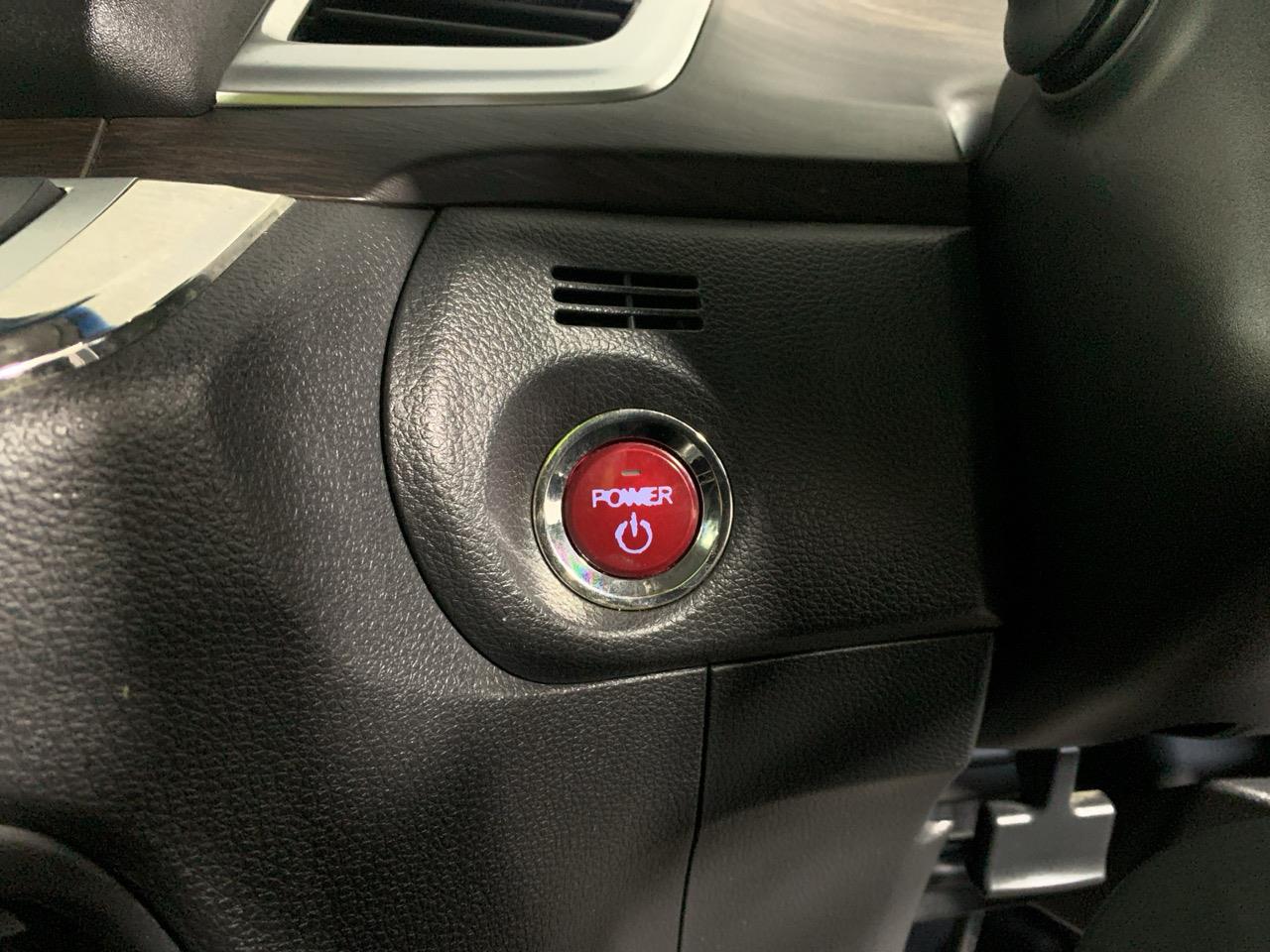 2016 Honda JADE HYBRID People Mover REVESING CAMERA + PUSH SRART + AUTO LIGHTS