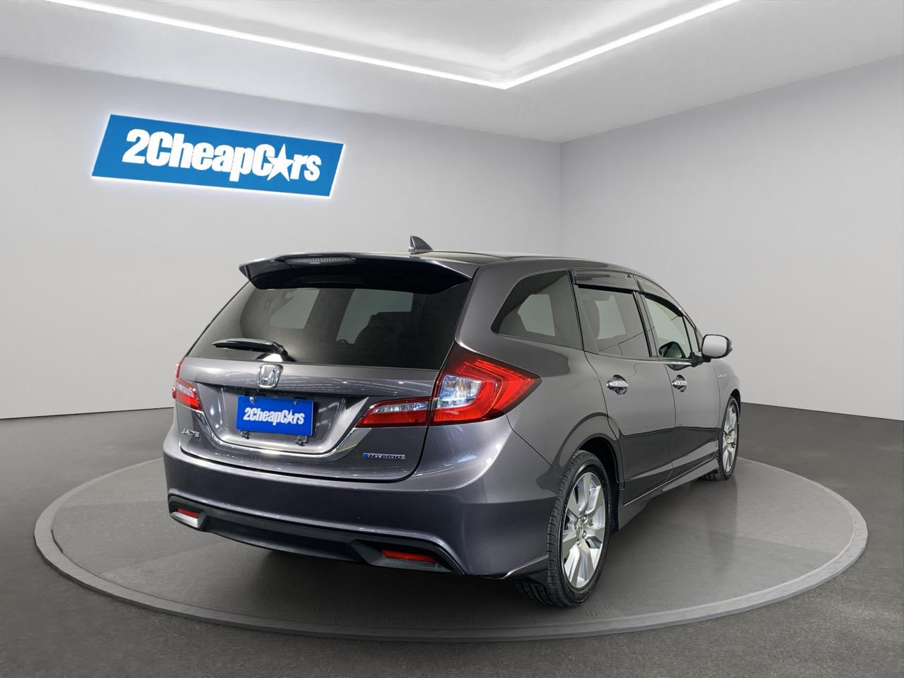 2016 Honda JADE HYBRID People Mover REVESING CAMERA + PUSH SRART + AUTO LIGHTS