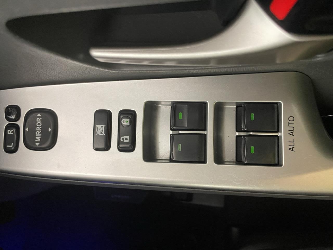 2012 Toyota Prius Alpha S Station Wagon REVERSING CAMERA + PUSH BUTTON START + AUTO LIGHTS