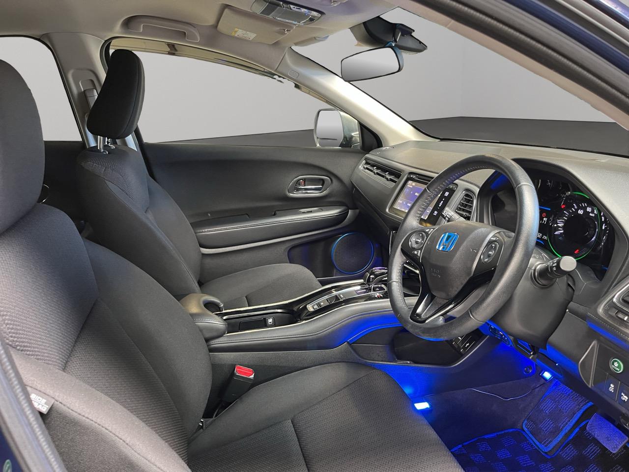 2014 Honda Vezel HYBIRID X RV/SUV LOW KM + REVERSING CAMERA + PADDLE SHIFT