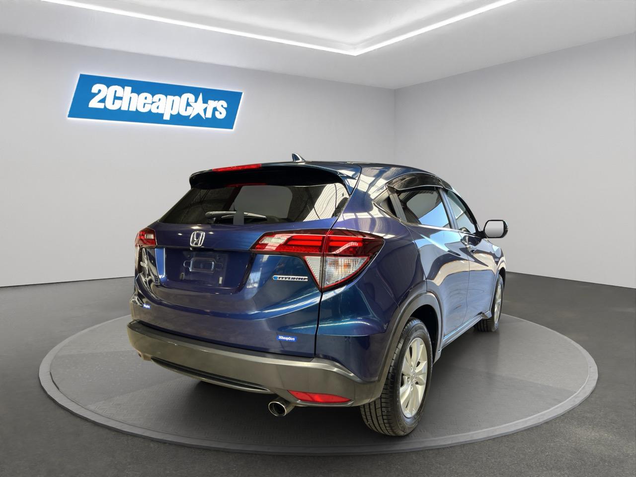 2014 Honda Vezel HYBIRID X RV/SUV LOW KM + REVERSING CAMERA + PADDLE SHIFT