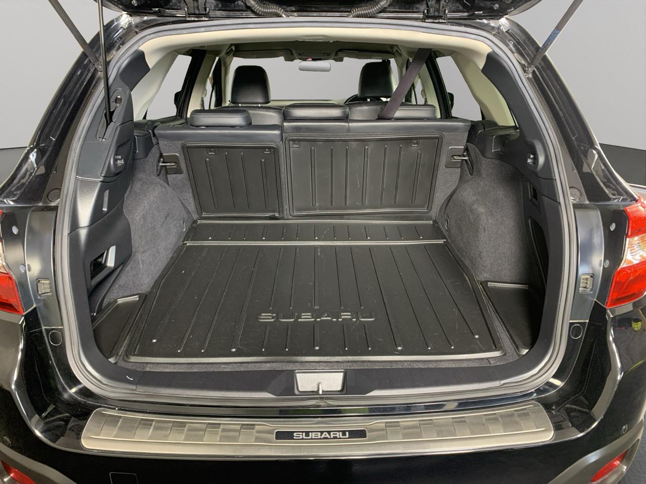 2015 Subaru Outback AWD Eyesight New Shape RV/SUV AWD + CRUISE CONTROL + EYESIGHT