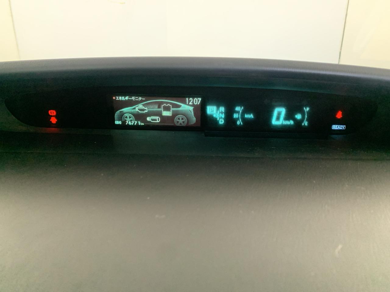 2013 Toyota Prius S Hatchback PUSH BUTTON START + AUTO LIGHTS + REVERSING CAMERA