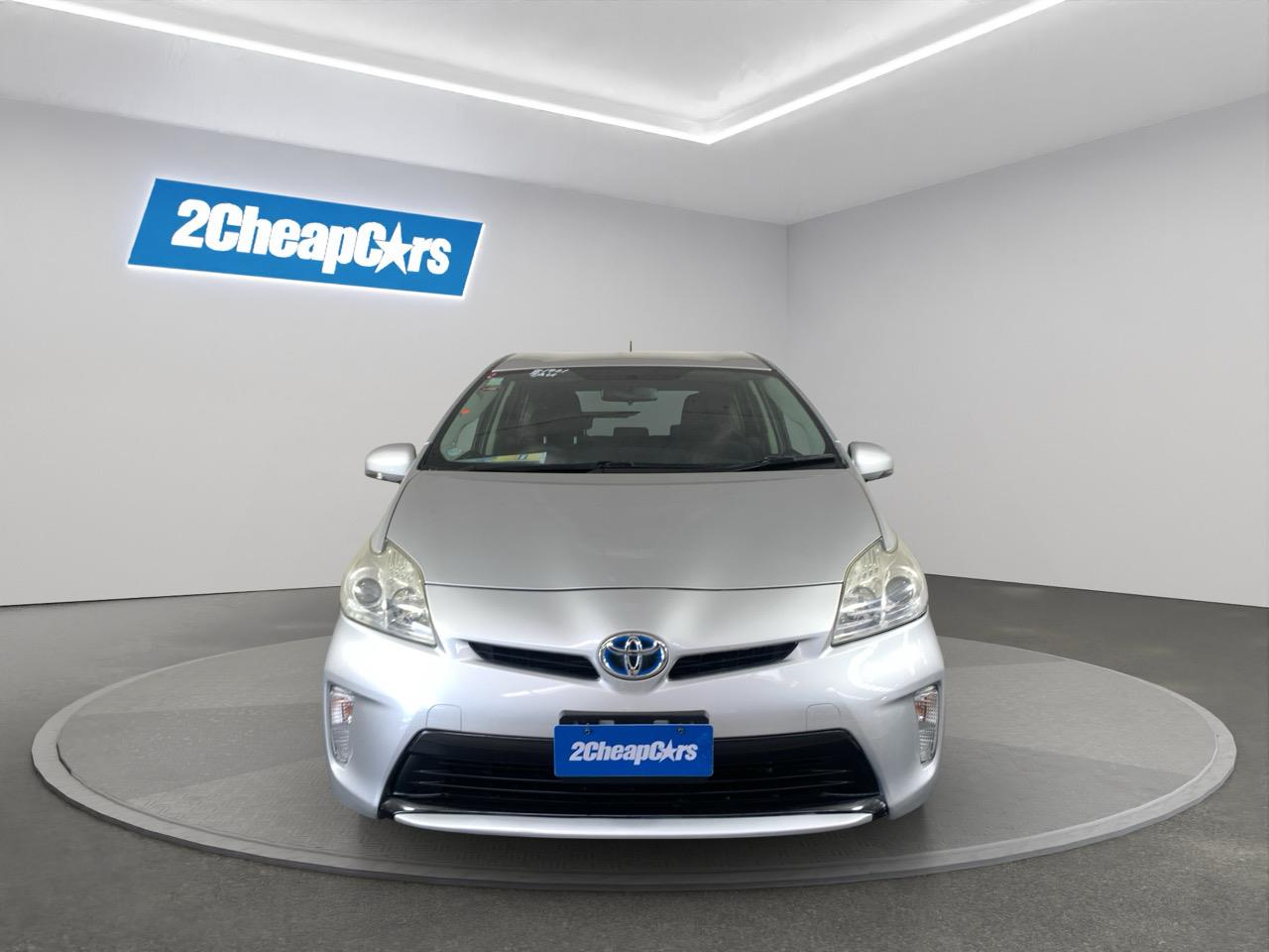 2013 Toyota Prius S Hatchback PUSH BUTTON START + AUTO LIGHTS + REVERSING CAMERA