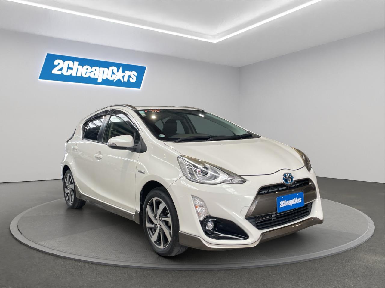 2015 Toyota Aqua X-URBAN Hatchback REVERSING CAMERA + SMART KEY + HEATED SEATS