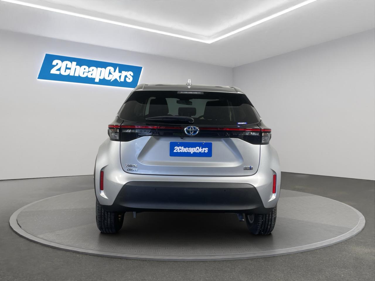 2020 Toyota Yaris Cross Hybrid G RV/SUV LOW KMS + CRUISE CONTROL + HEATED SEATS