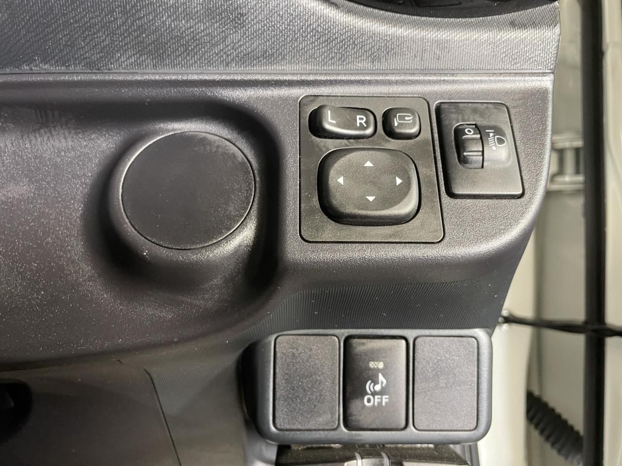 2014 Toyota Aqua G G's Hatchback REVERSING CAMERA + GREAT FUEL EFFICIENCY