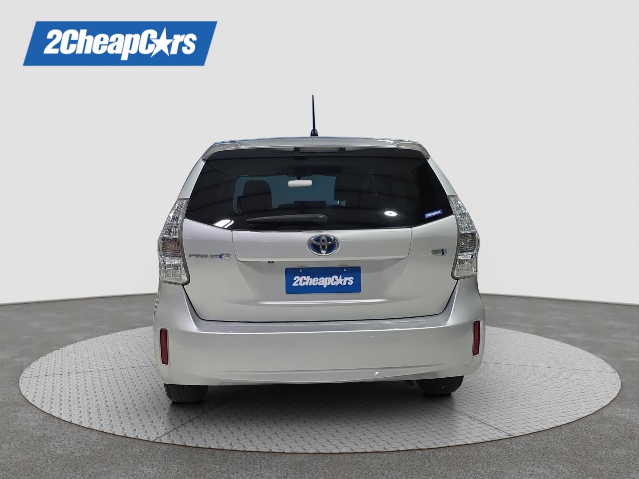 2012 Toyota Prius Alpha S Station Wagon PUSH BUTTON START + REVERSING CAMERA + AUTO LIGHTS