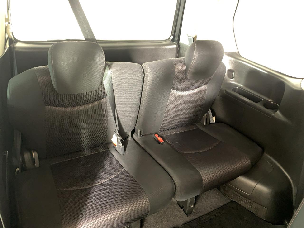 2012 Nissan Serena Hybrid Highway Star People Mover CRUISE CONTROL + POWER SLIDING DOOR  + AUTO LIGHTS
