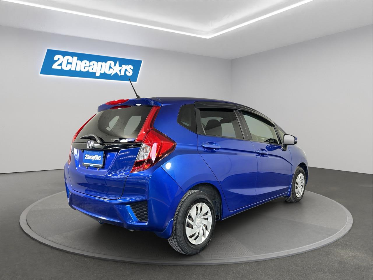 2015 Honda Fit Jazz New Shape Hatchback LOW KM + SMART KEY