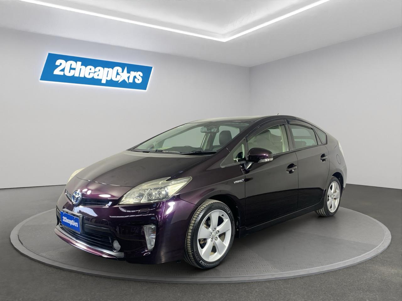 2013 Toyota Prius Hybrid Hatchback