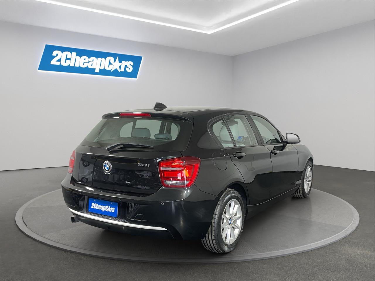 2014 BMW 116i STYLE Hatchback LOW KMS + REVERSING CAMERA + PARKING SENSORS