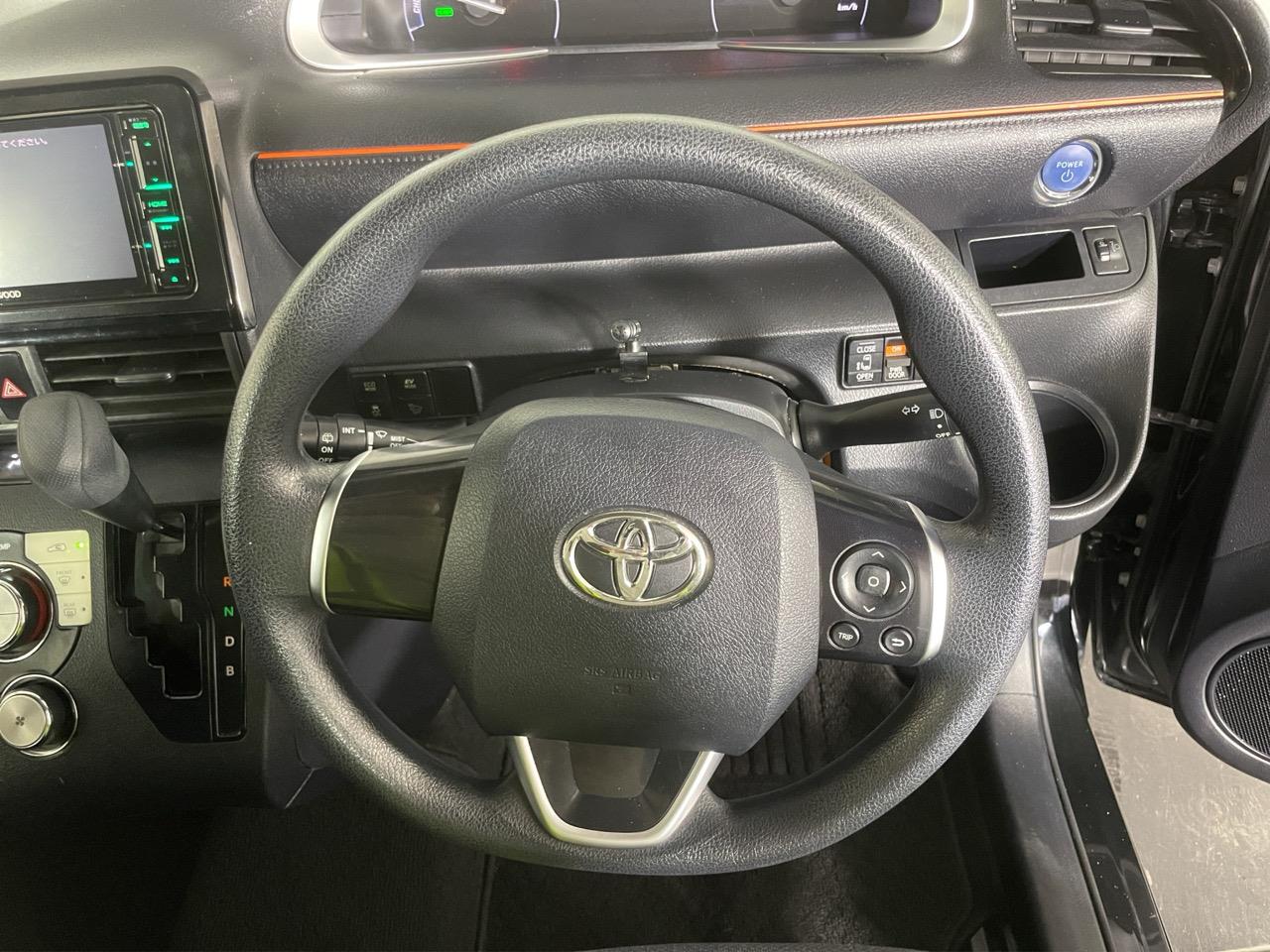 2015 Toyota Sienta HYBRID X People Mover ELECTRIC SLIDING DOOR + REVERSING CAMERA