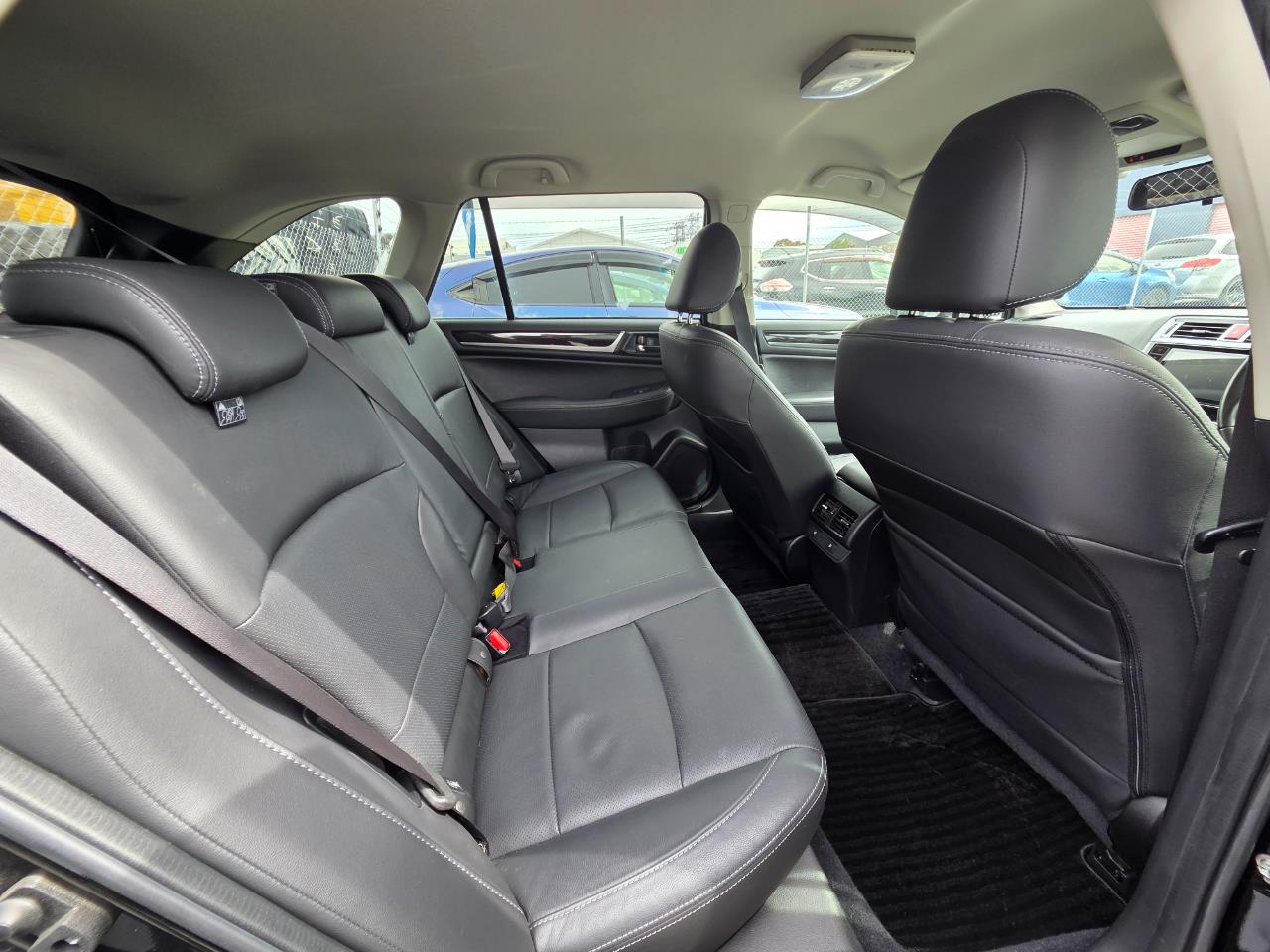 2015 Subaru Outback New Shape AWD RV/SUV AWD + CRUISE CONTROL + HEATED SEATS