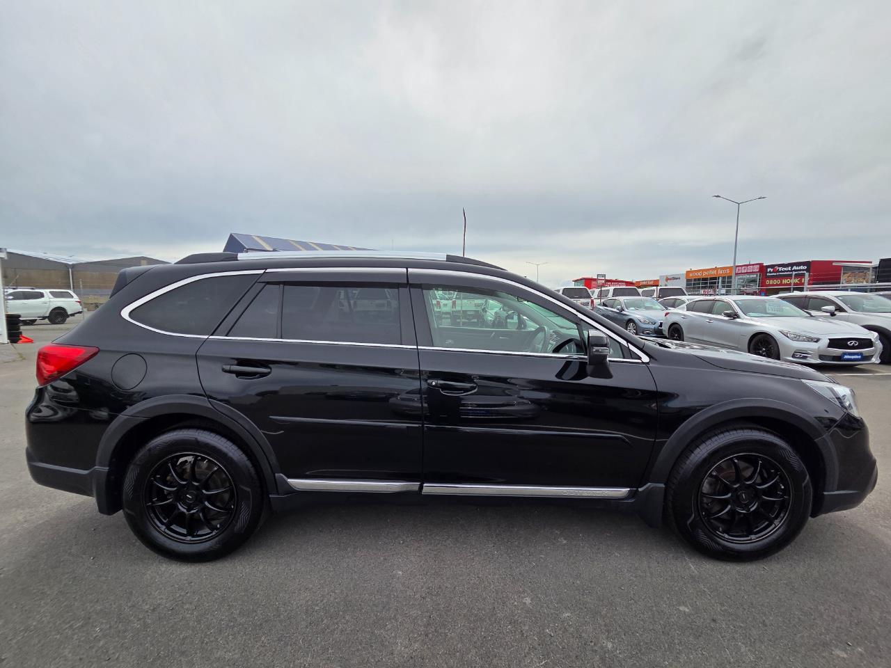 2015 Subaru Outback New Shape AWD RV/SUV AWD + CRUISE CONTROL + HEATED SEATS