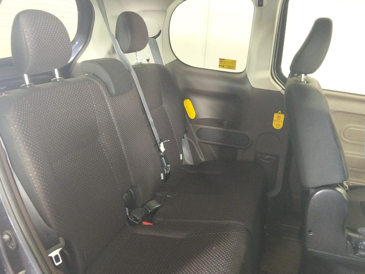 2014 Toyota SPADE 1.5F Hatchback POWER SLIDING DOOR + SMART KEY + PUSH BUTTON START