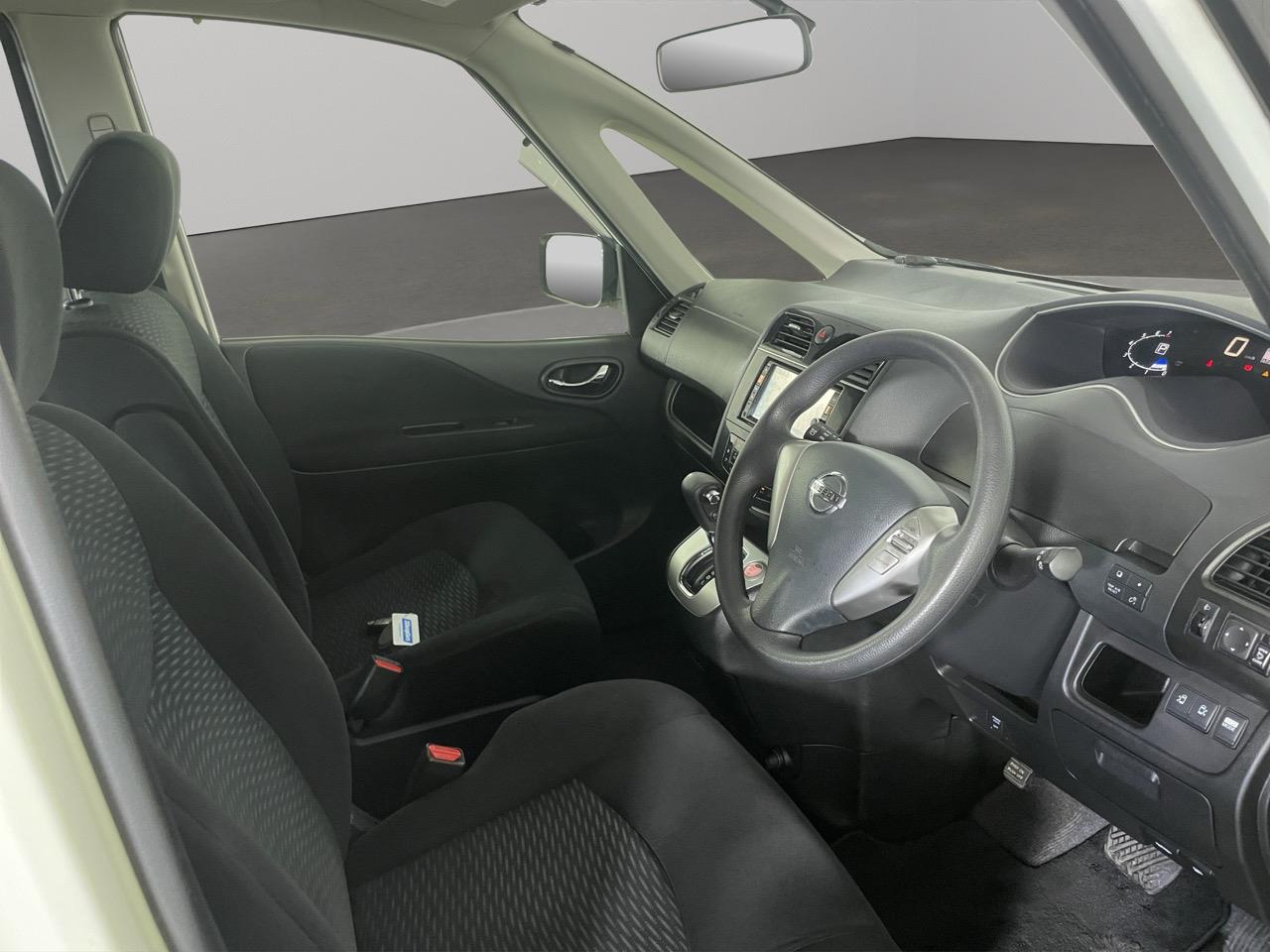 2013 Nissan Serena Hybrid People Mover REVERSING CAMERA + POWER SLIDING DOORS