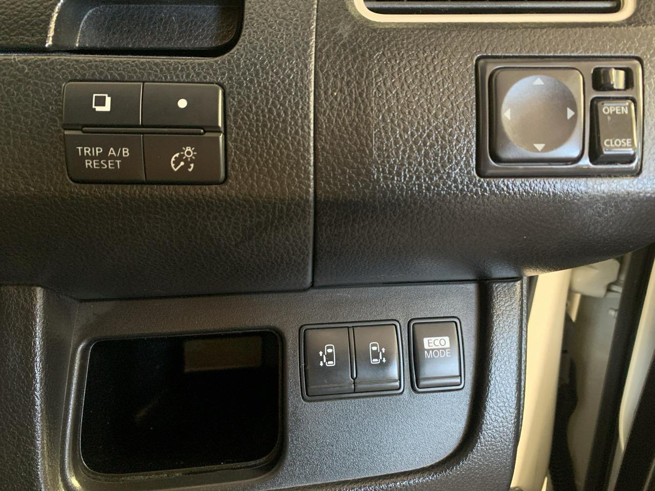 2012 Nissan Serena Hybrid Highway Star People Mover CRUISE CONTROL + POWER SLIDING DOORS + AUTO LIGHTS