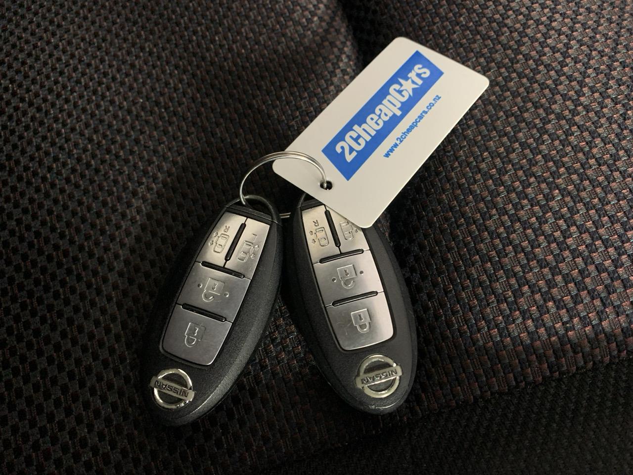 2012 Nissan Serena Hybrid Highway Star People Mover CRUISE CONTROL + POWER SLIDING DOORS + AUTO LIGHTS